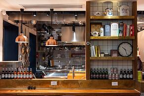 Humble Inn Boutique Residence