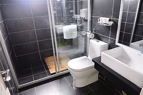 Humble Inn Boutique Residence