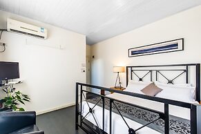 Humble Inn Boutique Residence