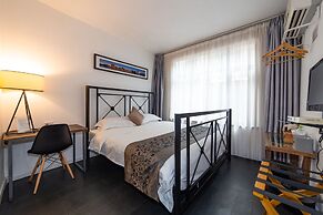 Humble Inn Boutique Residence