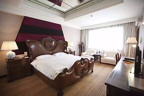 YangShuo New Century Hotel