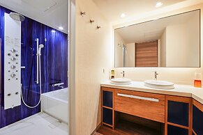 HOTEL UNIVERSAL PORT VITA