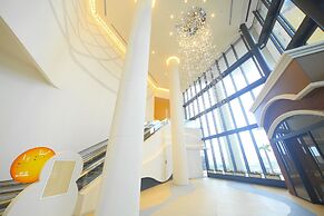 HOTEL UNIVERSAL PORT VITA