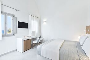 Costa Grand Resort & Spa