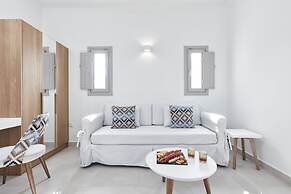 Costa Grand Resort & Spa