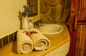 LittleBush Private Lodge