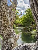 LittleBush Private Lodge