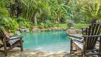 LittleBush Private Lodge