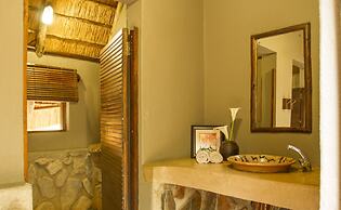 LittleBush Private Lodge
