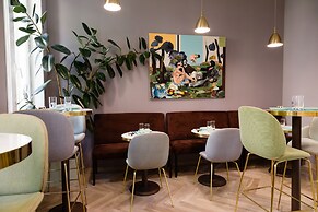 Hotel Cafe Glacier Le XIX