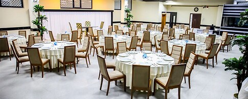 EMSA Palace Hotel