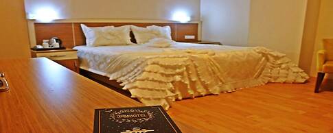 EMSA Palace Hotel