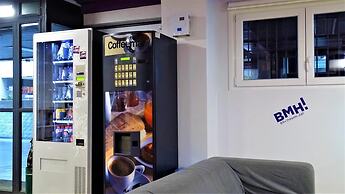 Bilbao Metropolitan Hostel by Bossh Hotels