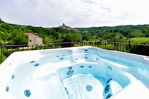 Agriturismo Castello delle Fornaci - Private Jacuzzi