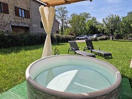 Agriturismo Castello delle Fornaci - Private Jacuzzi