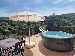 Agriturismo Castello delle Fornaci - Private Jacuzzi