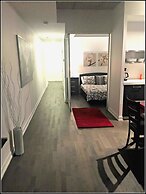 Pelicanstay in Toronto Fashion District