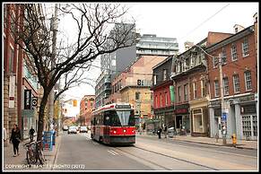 Pelicanstay in Toronto Fashion District