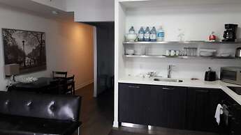 Pelicanstay in Toronto Fashion District