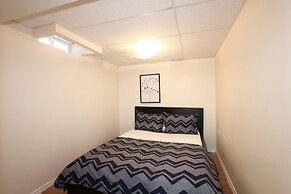 Pelicanstay in Churchill Meadows