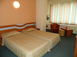 Elizeu Hotel