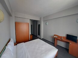 Elizeu Hotel