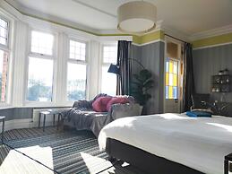 Regency Rooms