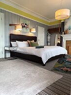 Regency Rooms