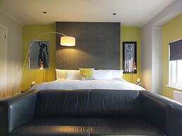 Regency Rooms