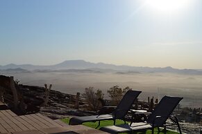 Namib's Valley Lodge