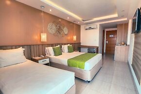 Paradiso Pero Praia Hotel