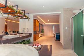 Paradiso Pero Praia Hotel