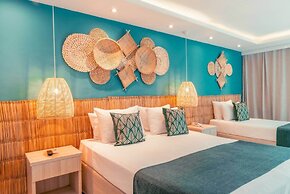 Paradiso Pero Praia Hotel