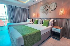 Paradiso Pero Praia Hotel