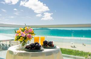 Paradiso Pero Praia Hotel