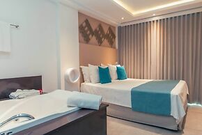 Paradiso Pero Praia Hotel