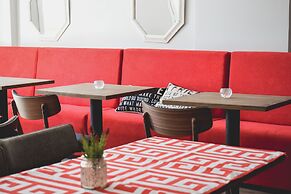 Cyan Soho Neuquen Hotel