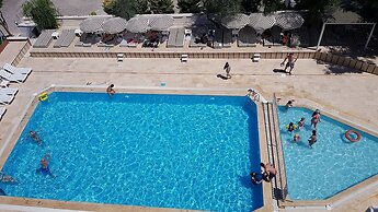 WA Cesme Farm Hotel Beach Resort & Spa