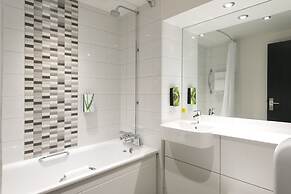 Premier Inn Bournemouth East Cliff