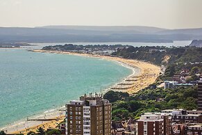 Premier Inn Bournemouth East Cliff