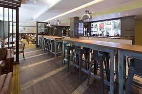Premier Inn Bournemouth East Cliff