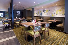 Premier Inn Southampton - Cumberland Place