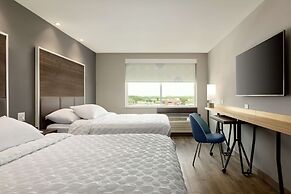 Tru by Hilton Wichita Northeast