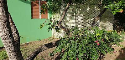 Table D'Hote Cottages