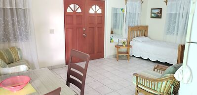 Table D'Hote Cottages