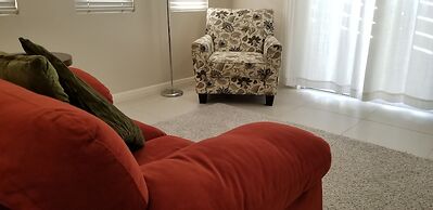 New Kingston Guest Apartment at Eight