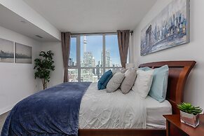 QuickStay - Premium 2-Bedroom with CN Tower & Lake Views