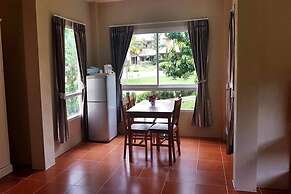 Palazzo Pavone Gallery & Resort