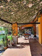 Palazzo Pavone Gallery & Resort