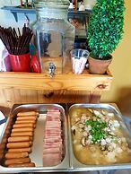 Palazzo Pavone Gallery & Resort